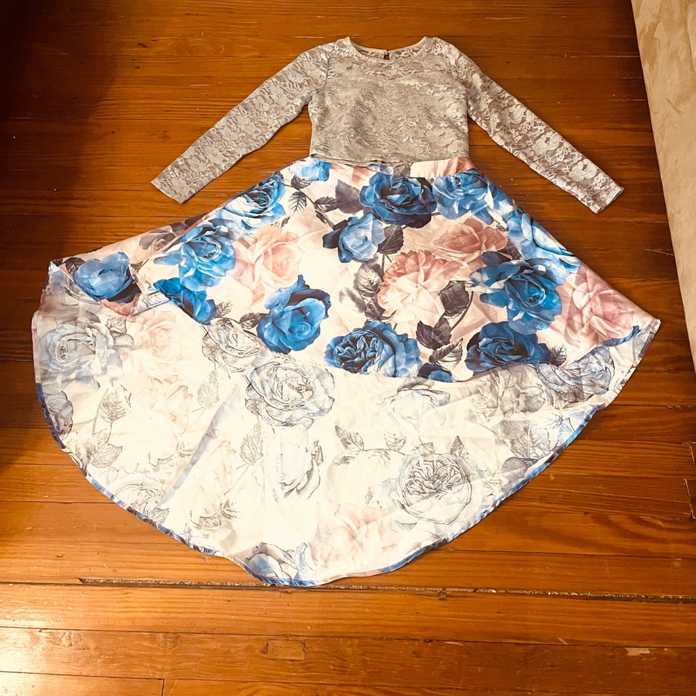 Dillard’s Xtraordinary Girl 2 piece skirt set. Size 14 New